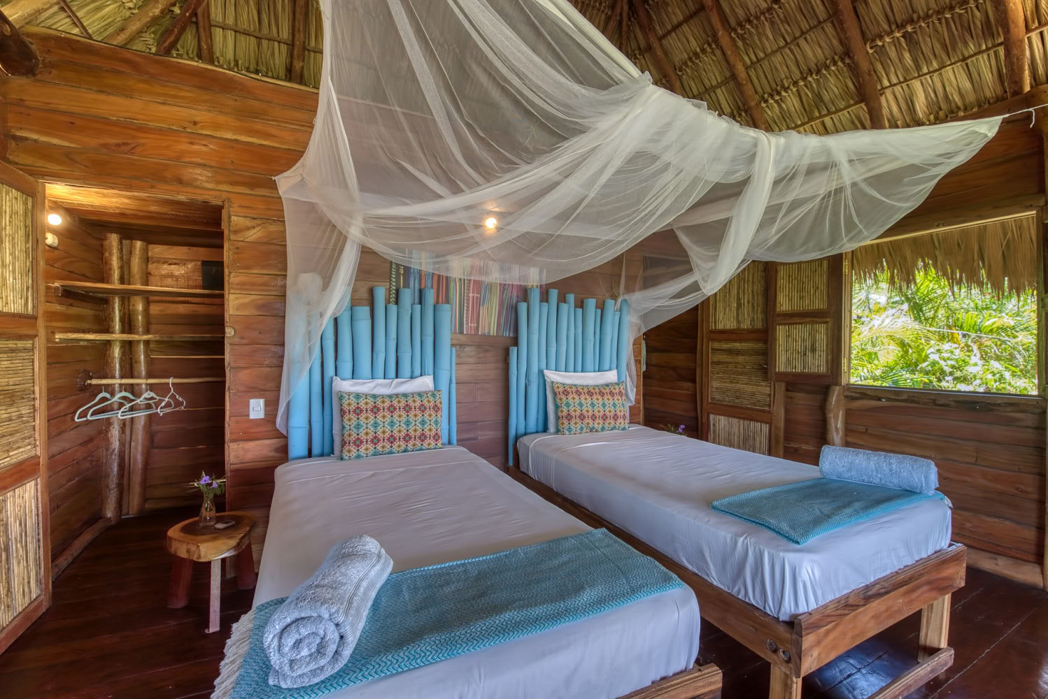 Shared Bungalow 6 (2 persons per room)