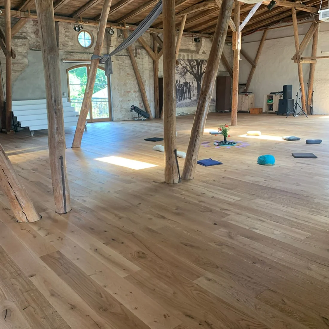 Kuhstall Studio