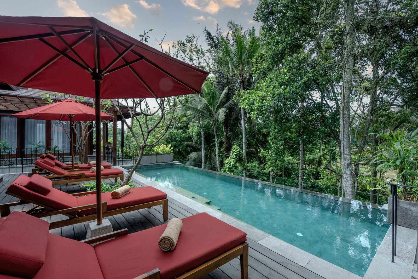 Panoramic Penthouse Villa with Pool