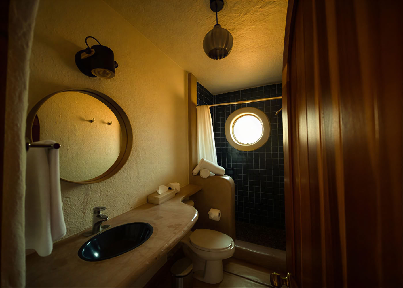 Standard Suites