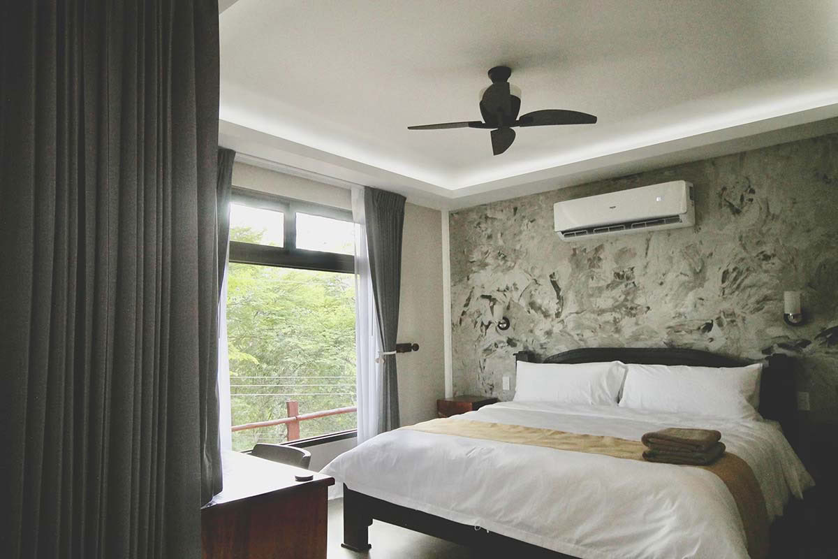Private Single Suite