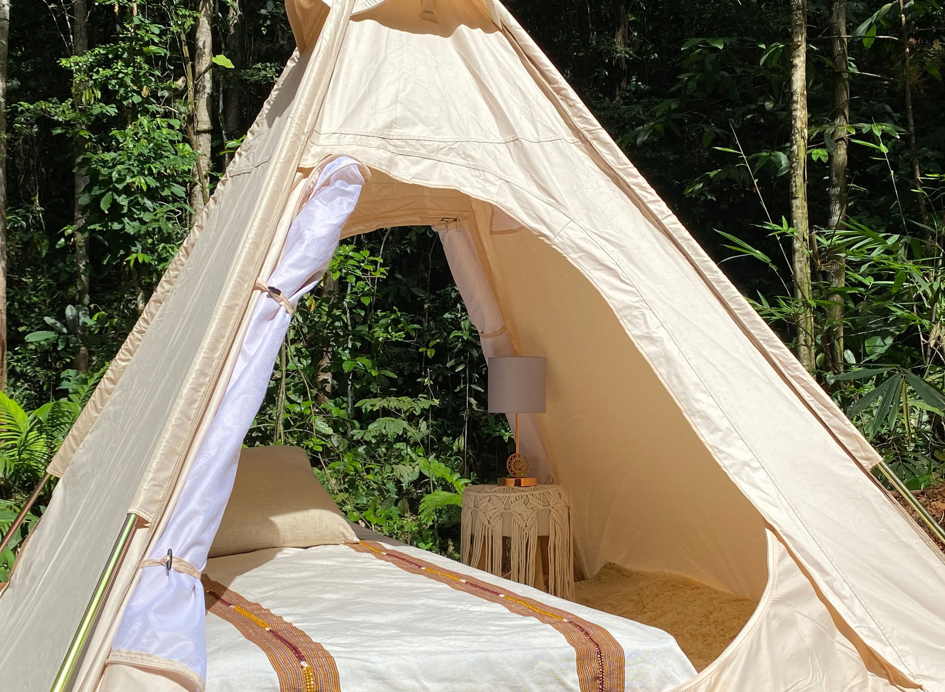 Single Glamping Tent or Single Room