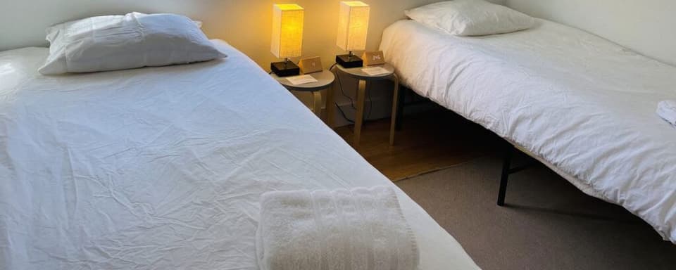 Double Shared Room, Shared Bathroom