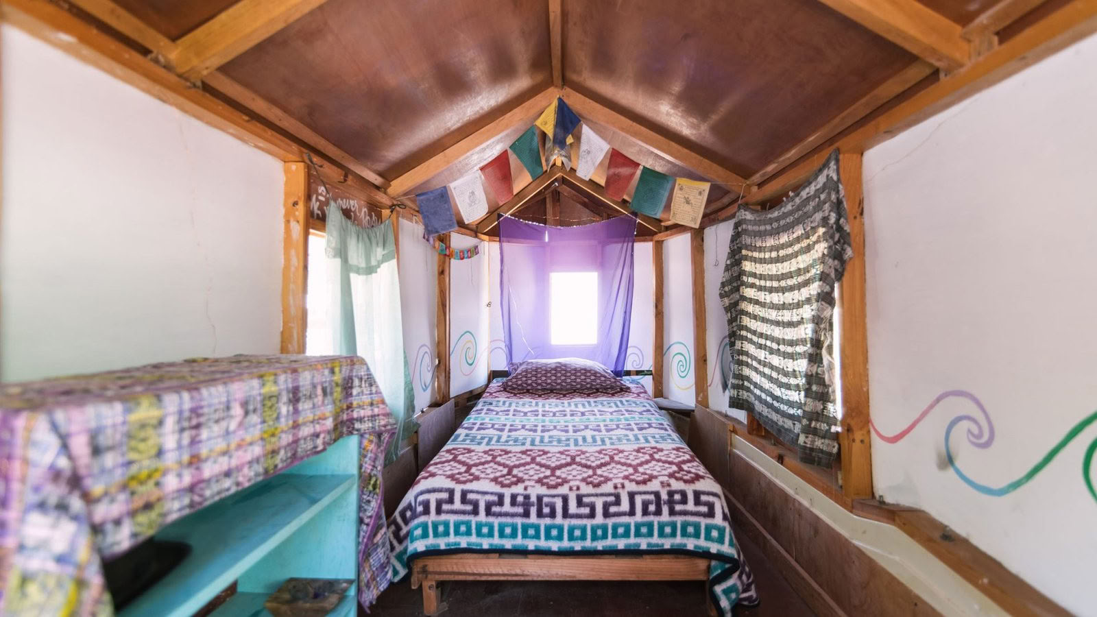Single Size Bed Private Cabin/Room