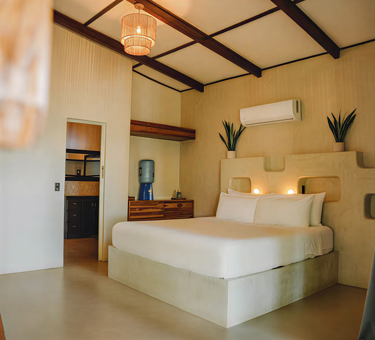 Jungle Bungalow
