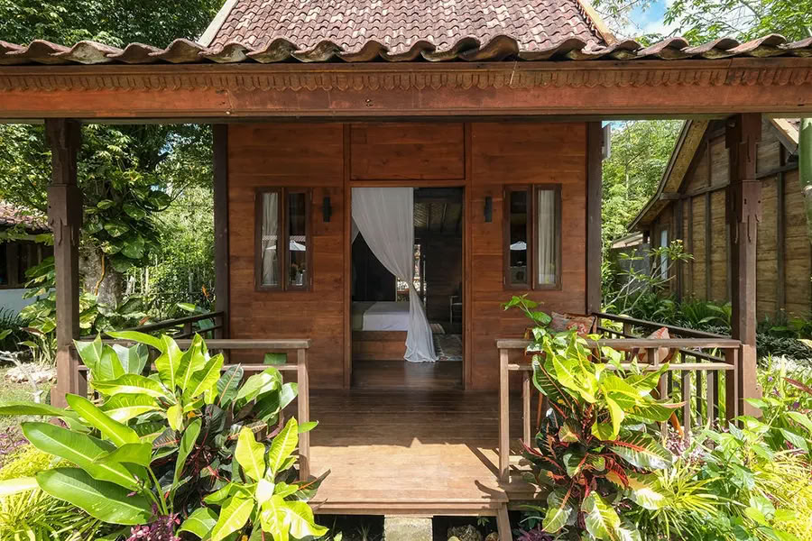 Private Gladak Bungalow