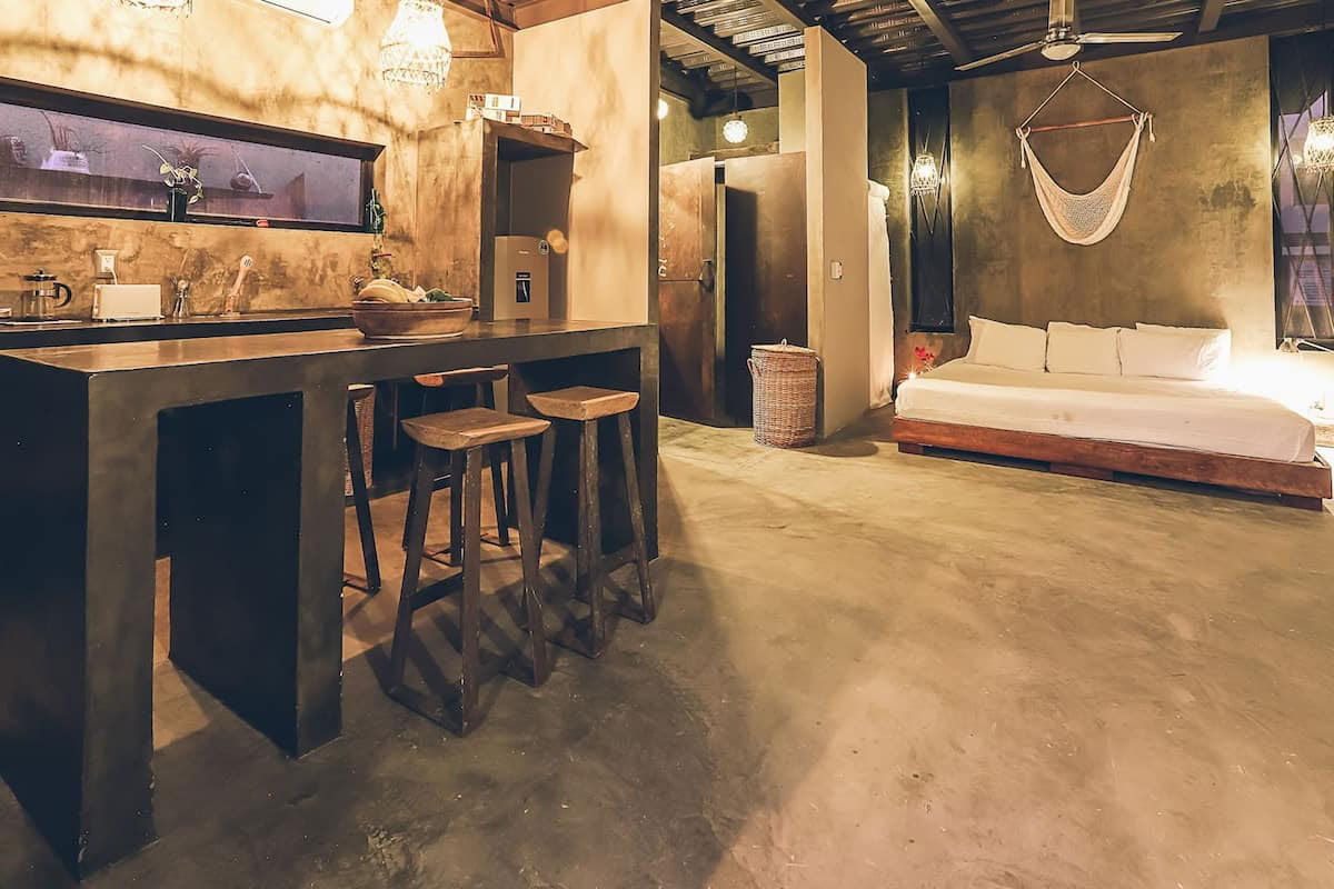 Studio Apartment