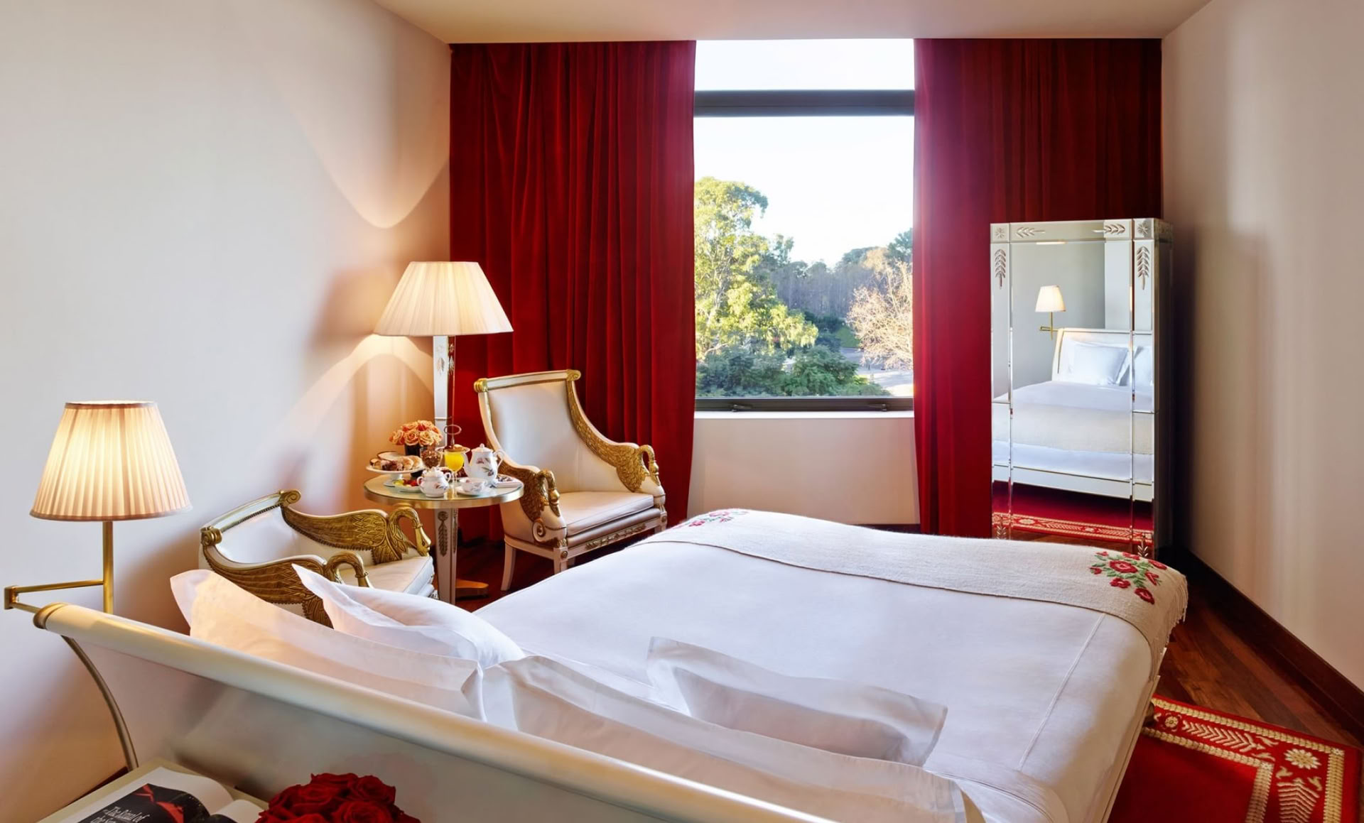 Accessible Park View Room
