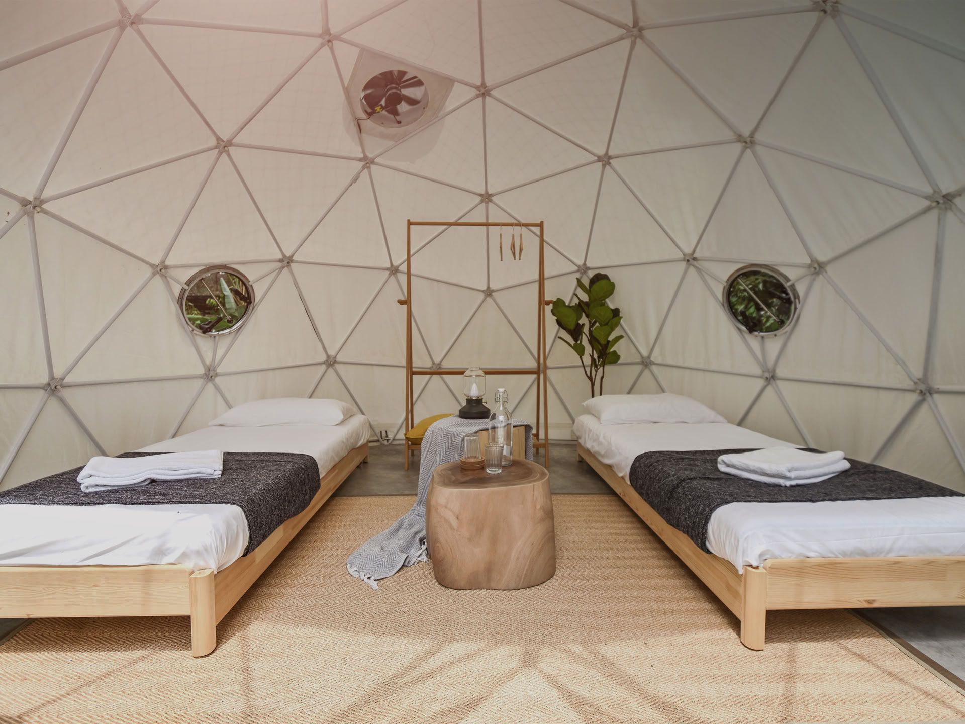 Dome Otus Twin Room