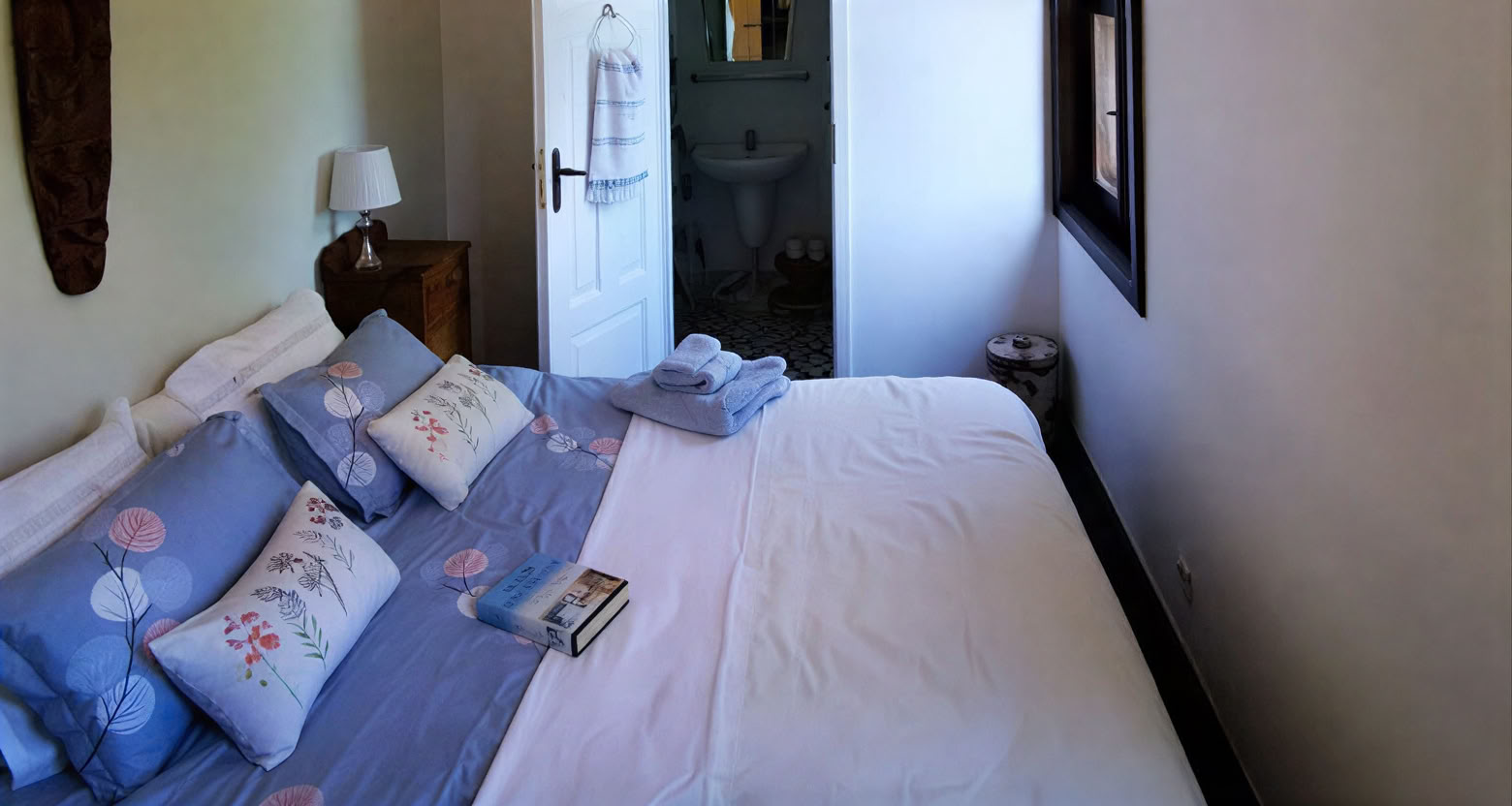Kingfisher Ensuite