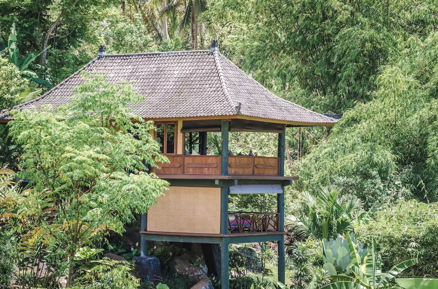 Waterfall Bungalow