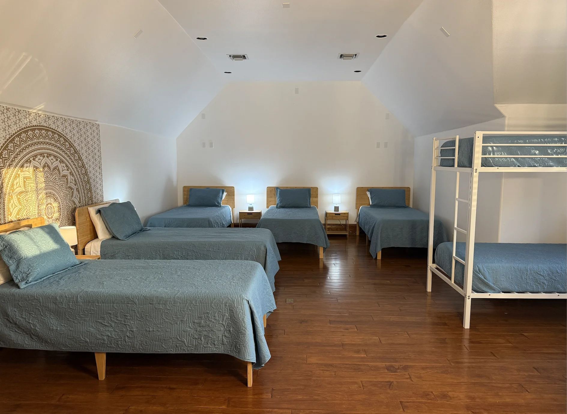Sanctuary Room (Communal)