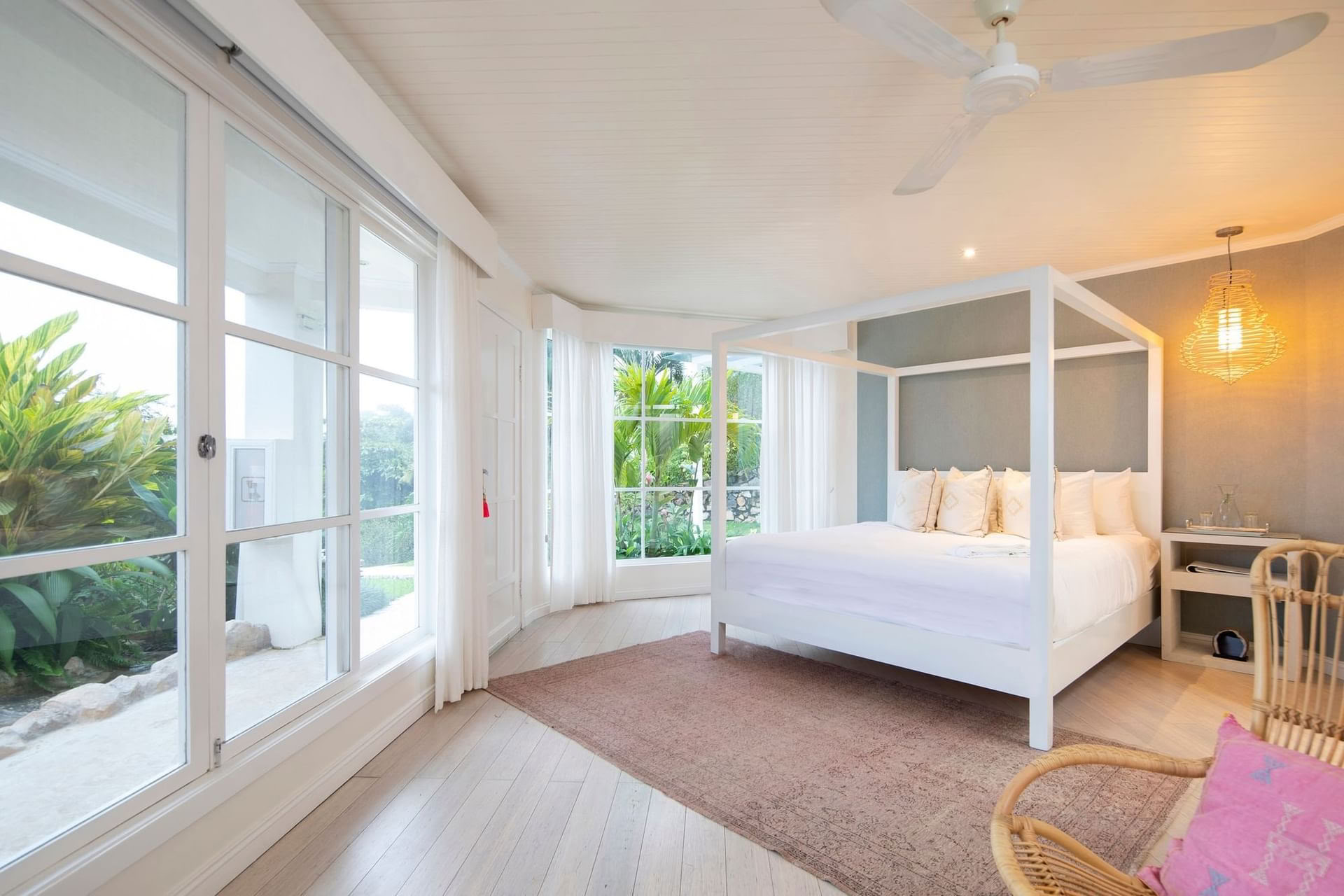 Deluxe Rooms