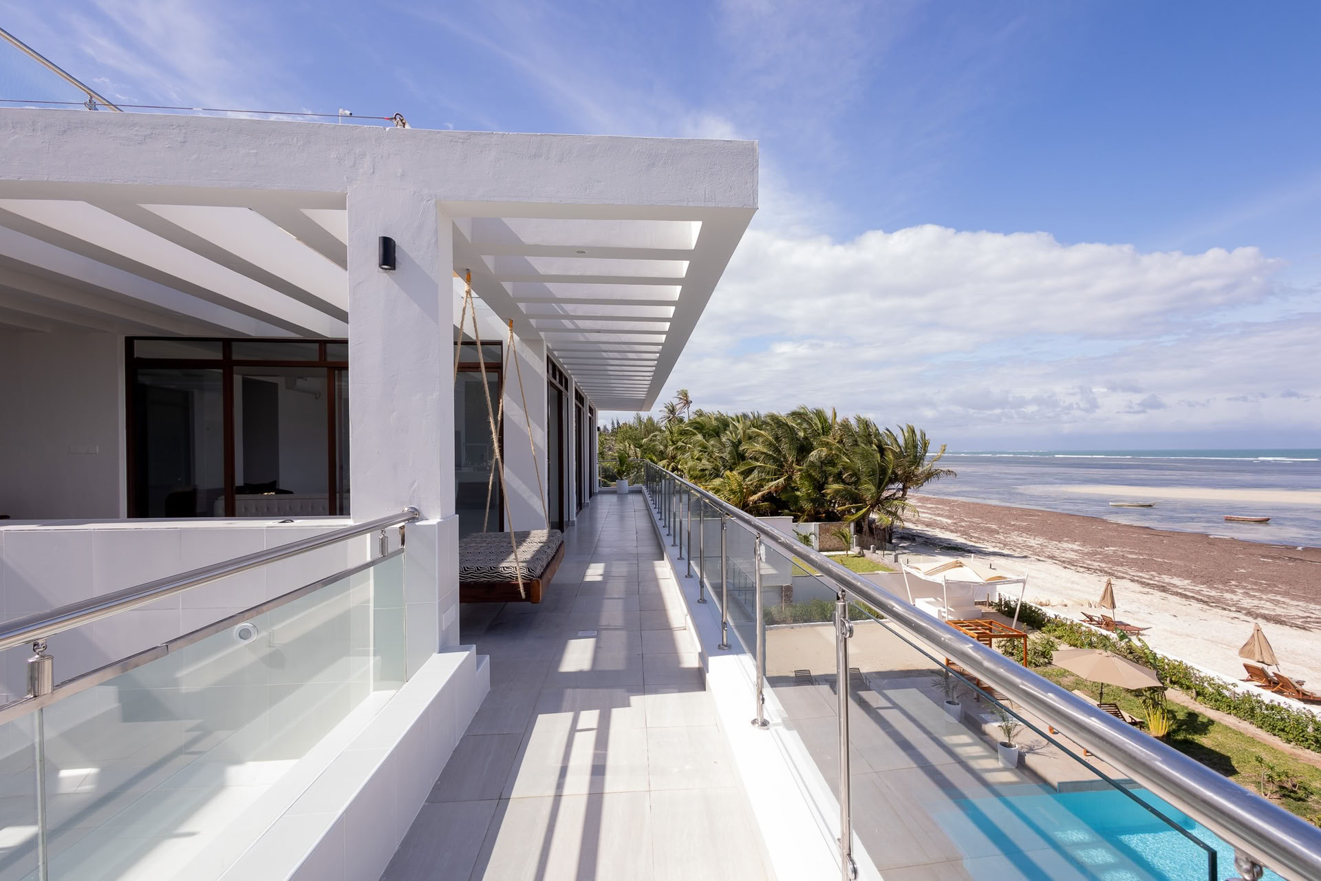 Beach Villa – Etherium Presidential Suite / Private pool/ Beachfront