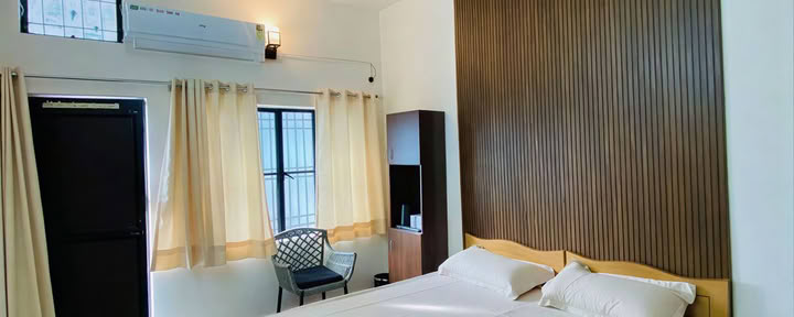 Private AC Room