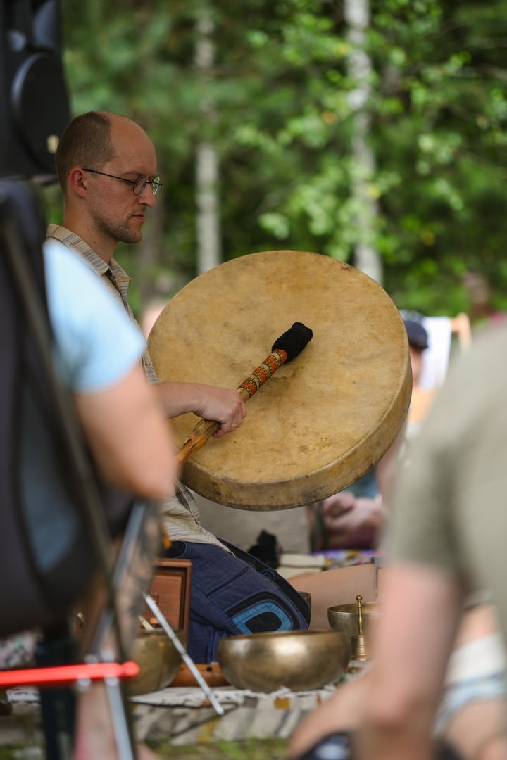 karolina@artimigarsai.lt