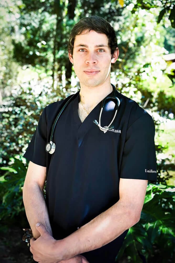 Dr. Rogelio Quiroz MD