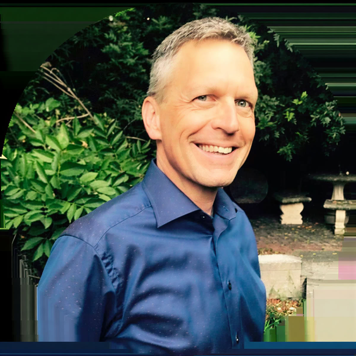 DR. THOMAS KINGSLEY BROWN