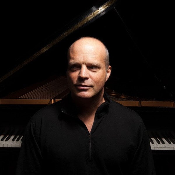 JOHN MEDESKI
